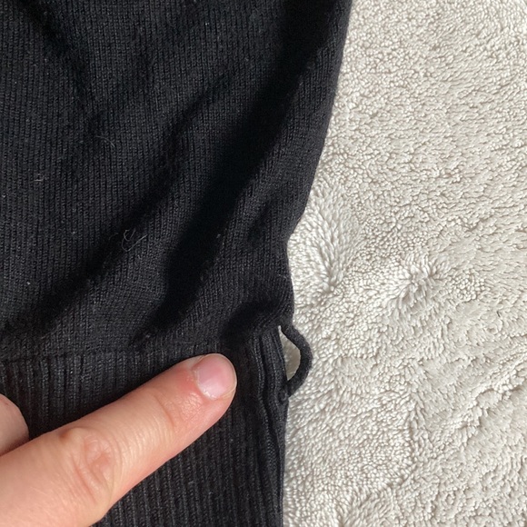 Dynamite Sweater - Picture 7 of 9